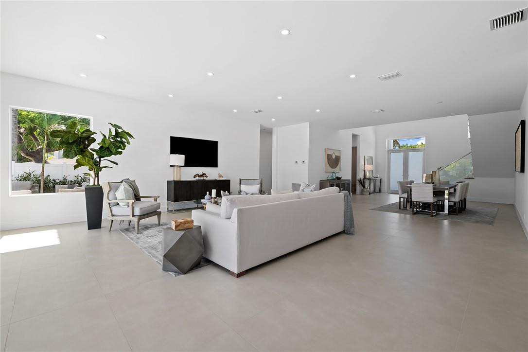 HILLSBORO SHORES - Residential