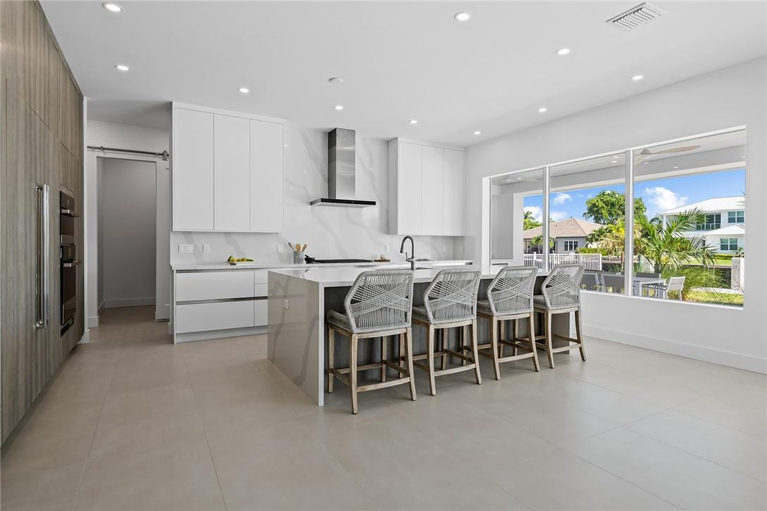 HILLSBORO SHORES - Residential