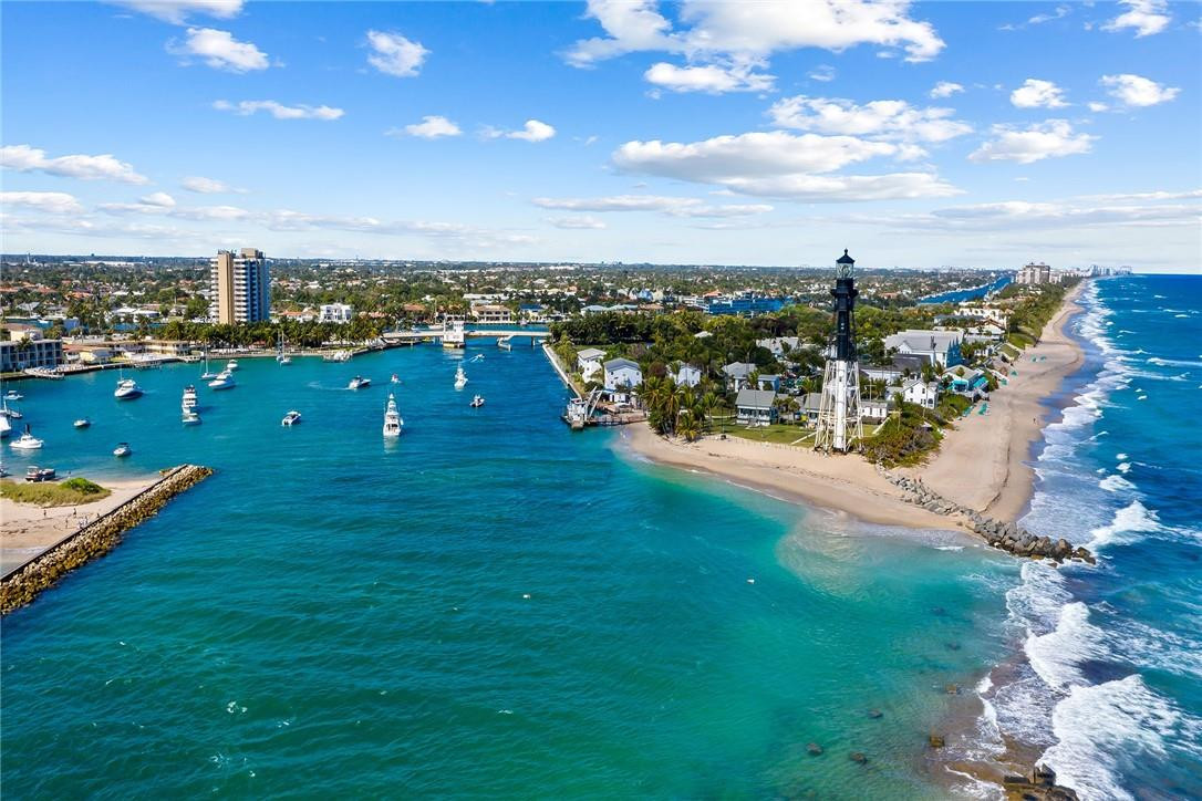 HILLSBORO SHORES - Residential