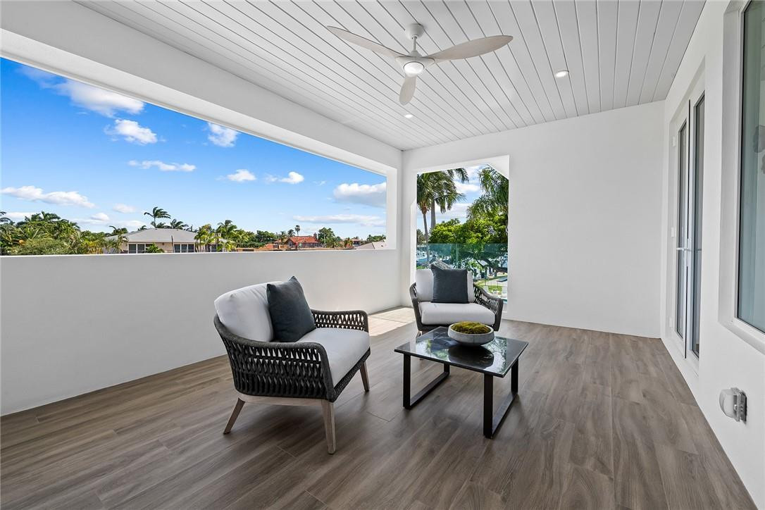 HILLSBORO SHORES - Residential