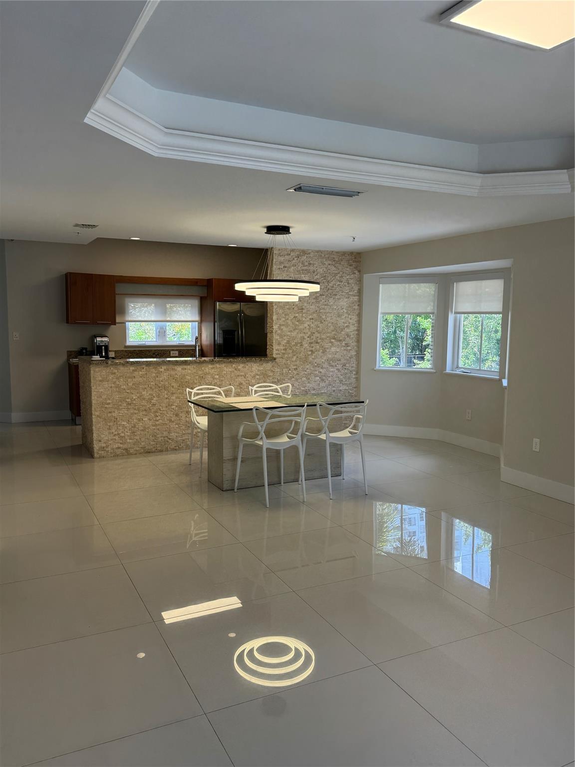 TERZETTO VILLAS - Residential Lease