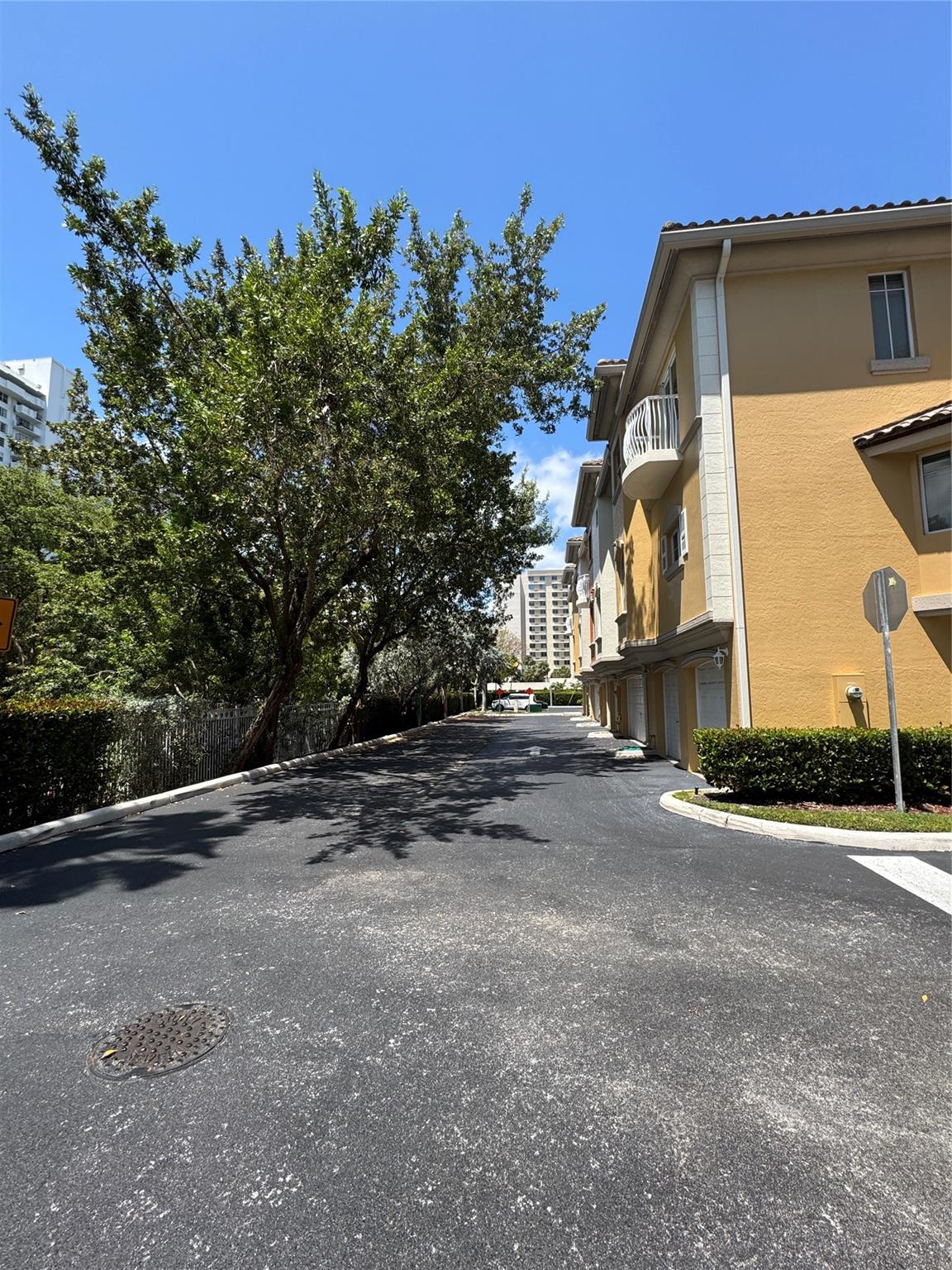 TERZETTO VILLAS - Residential Lease