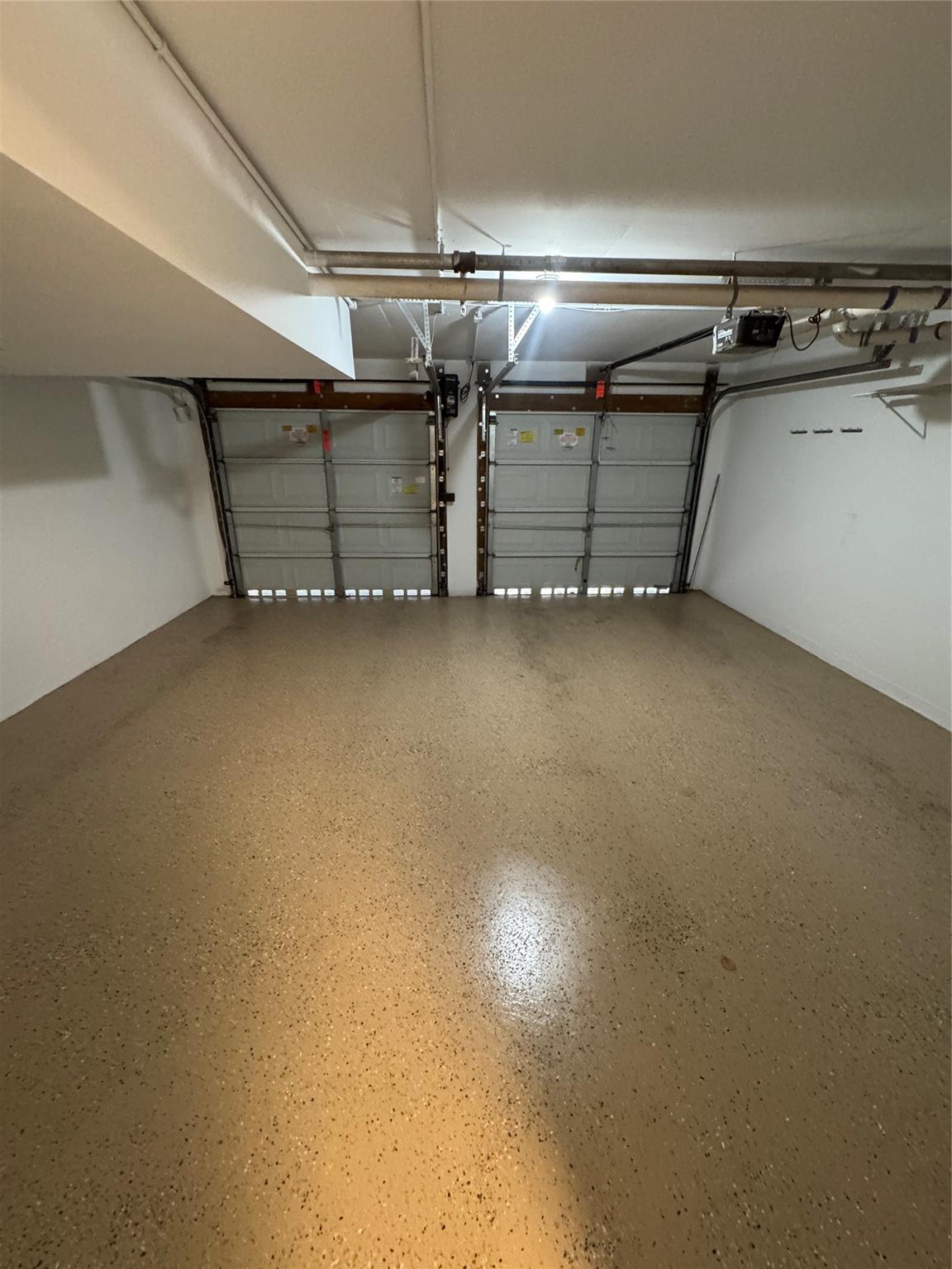 TERZETTO VILLAS - Residential Lease