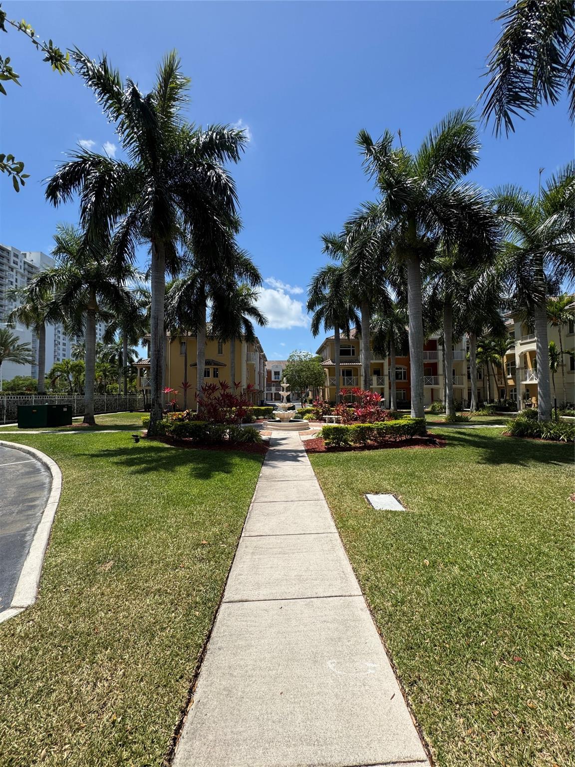 TERZETTO VILLAS - Residential Lease