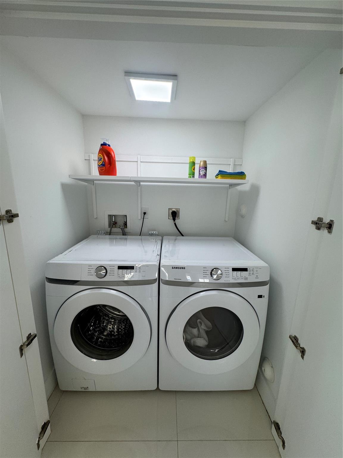 TERZETTO VILLAS - Residential Lease