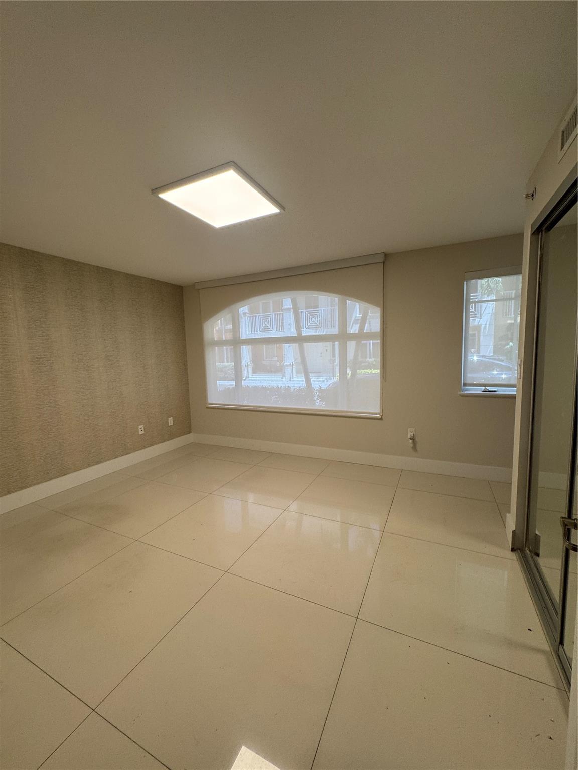 TERZETTO VILLAS - Residential Lease