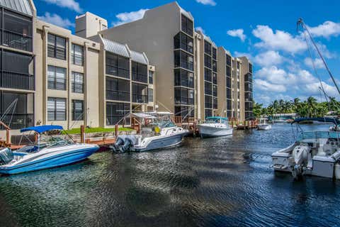 Tiny photo for 1 Royal Palm Way #201, Boca Raton, FL 33432 (MLS # B26037190)