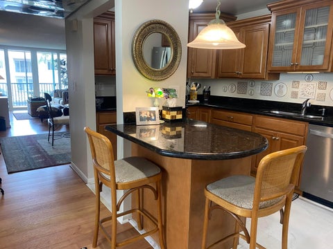 Tiny photo for 1 Royal Palm Way #201, Boca Raton, FL 33432 (MLS # B26037190)