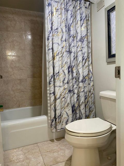 Tiny photo for 1 Royal Palm Way #201, Boca Raton, FL 33432 (MLS # B26037190)