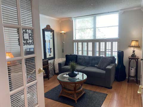 Tiny photo for 1 Royal Palm Way #201, Boca Raton, FL 33432 (MLS # B26037190)
