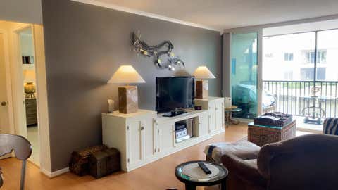 Tiny photo for 1 Royal Palm Way #201, Boca Raton, FL 33432 (MLS # B26037190)
