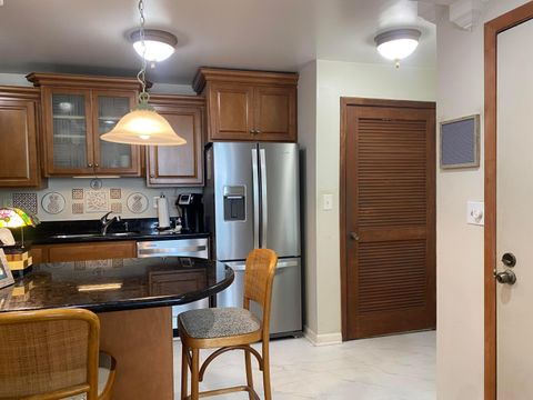 Tiny photo for 1 Royal Palm Way #201, Boca Raton, FL 33432 (MLS # B26037190)
