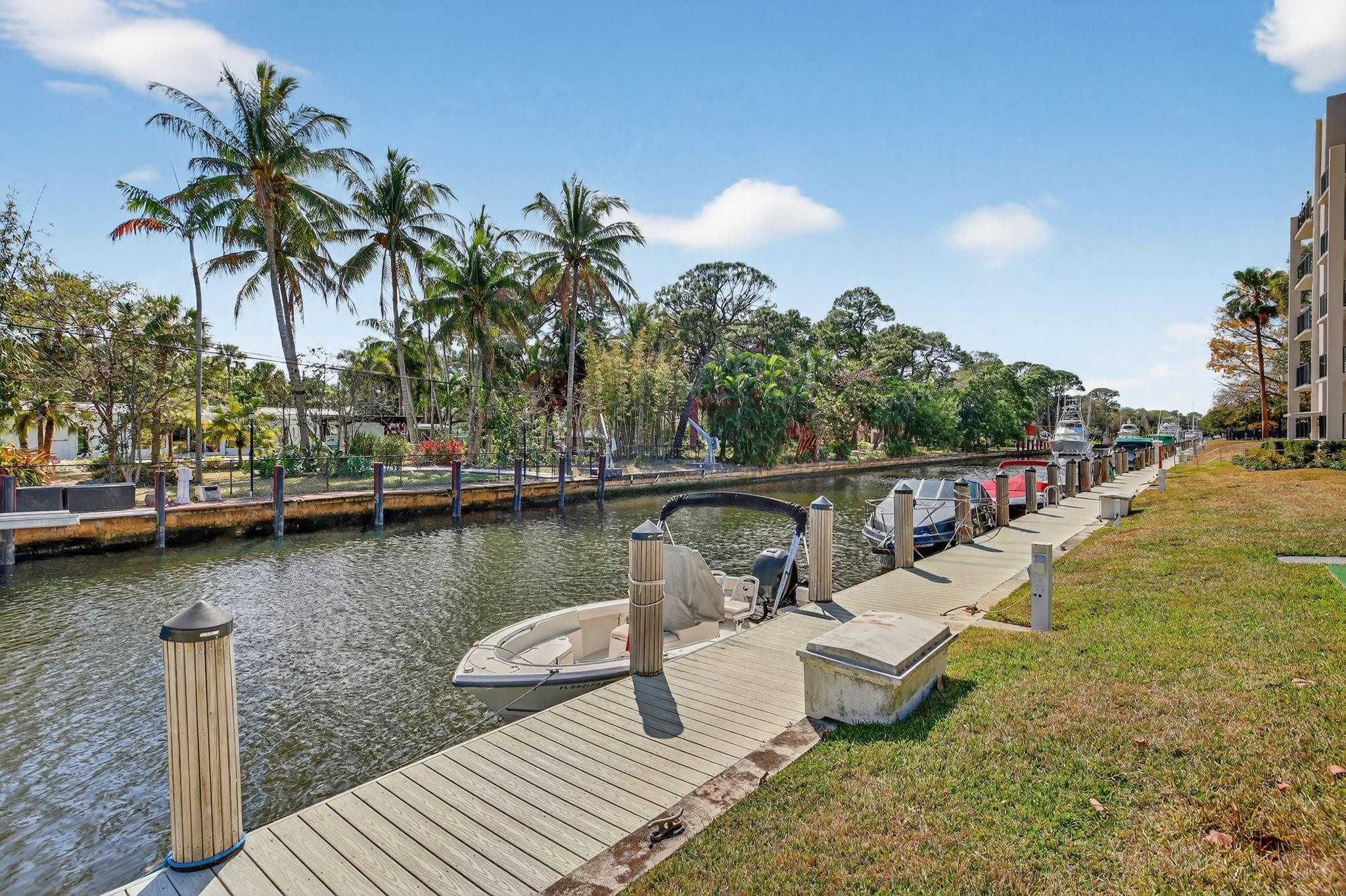 River Reach Condo II - Residential