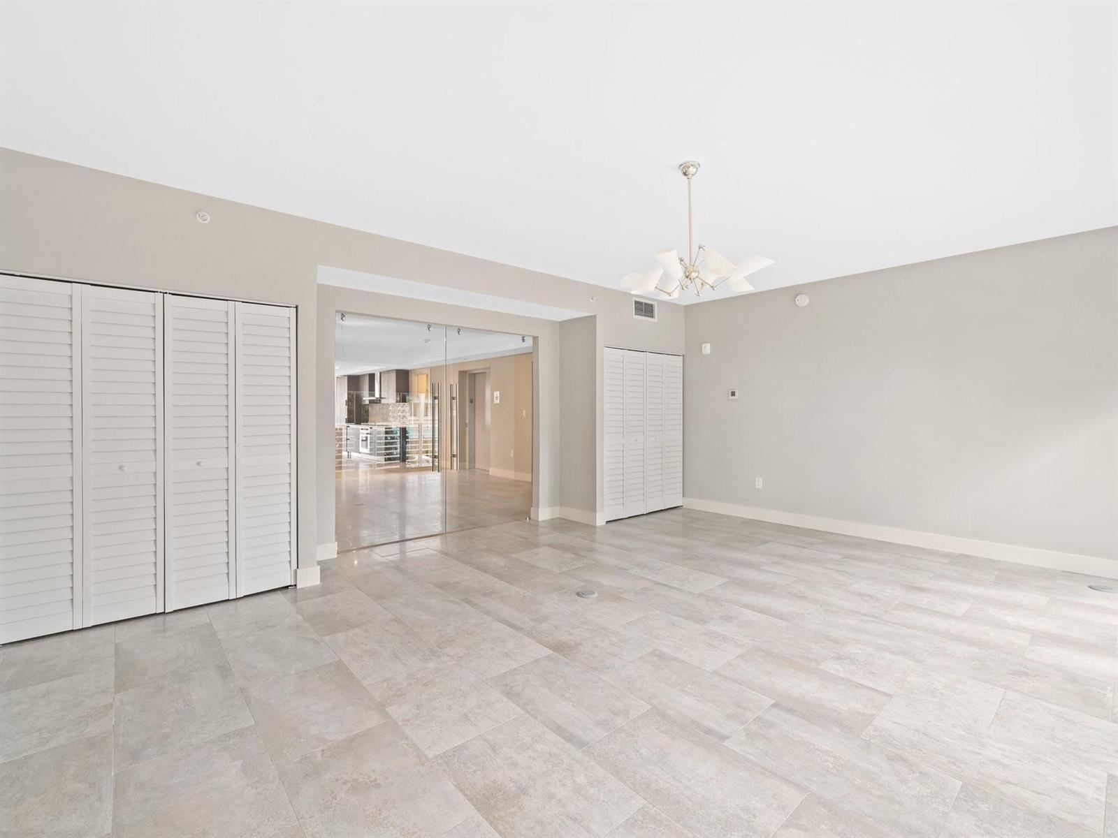 AQUAVUE LAS OLAS CONDO - Residential