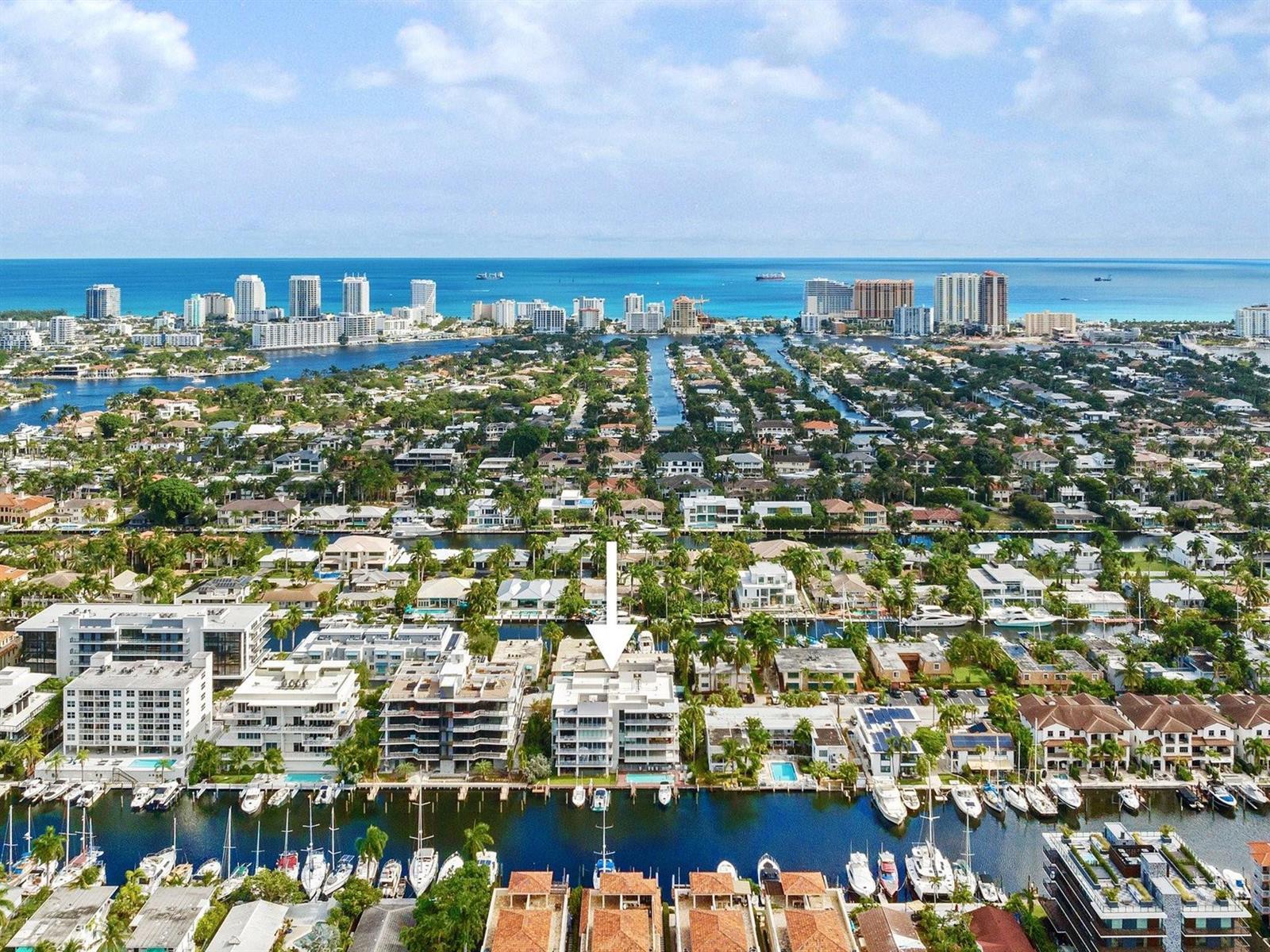 AQUAVUE LAS OLAS CONDO - Residential