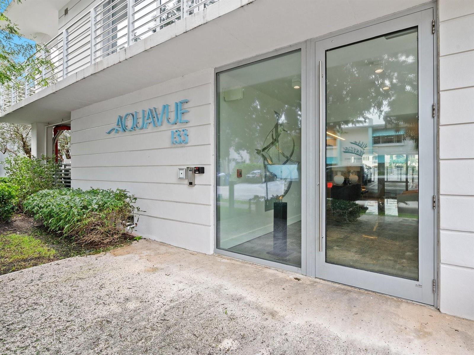 AQUAVUE LAS OLAS CONDO - Residential