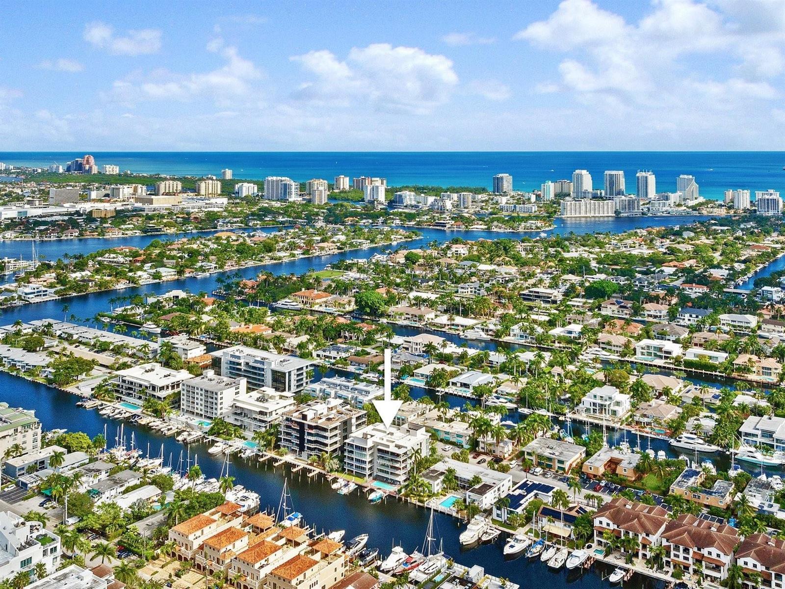AQUAVUE LAS OLAS CONDO - Residential