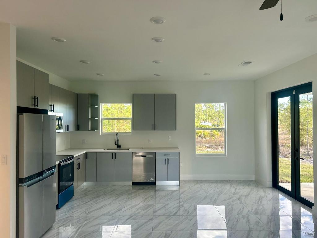 Lehiht Acres - Residential