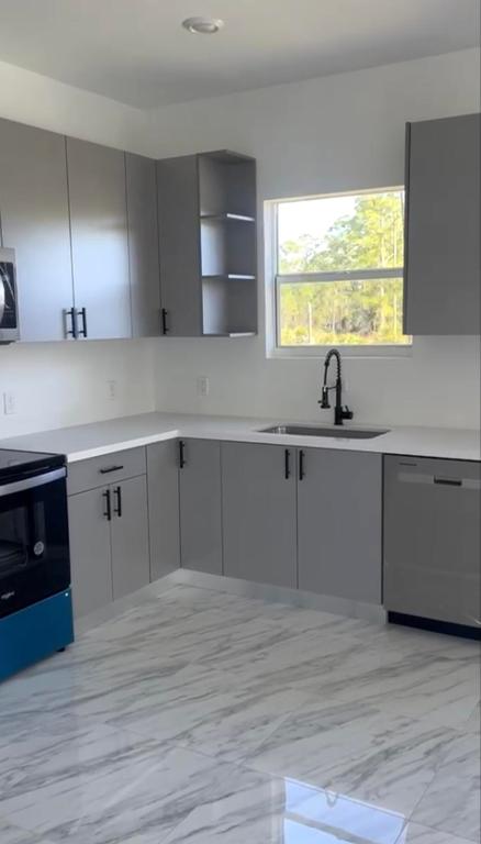 Lehiht Acres - Residential