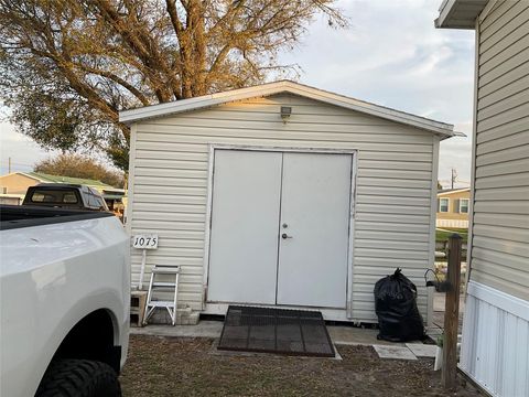 A home in Okeechobee