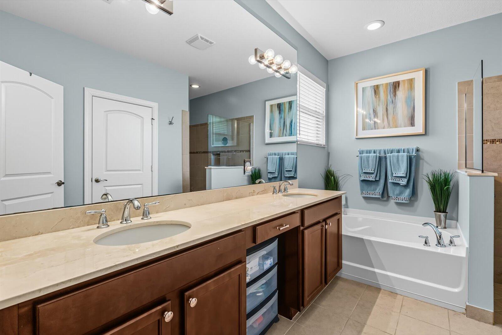 BAHIA SOUND - Residential