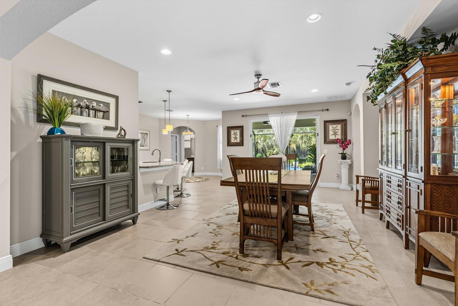 BAHIA SOUND - Residential