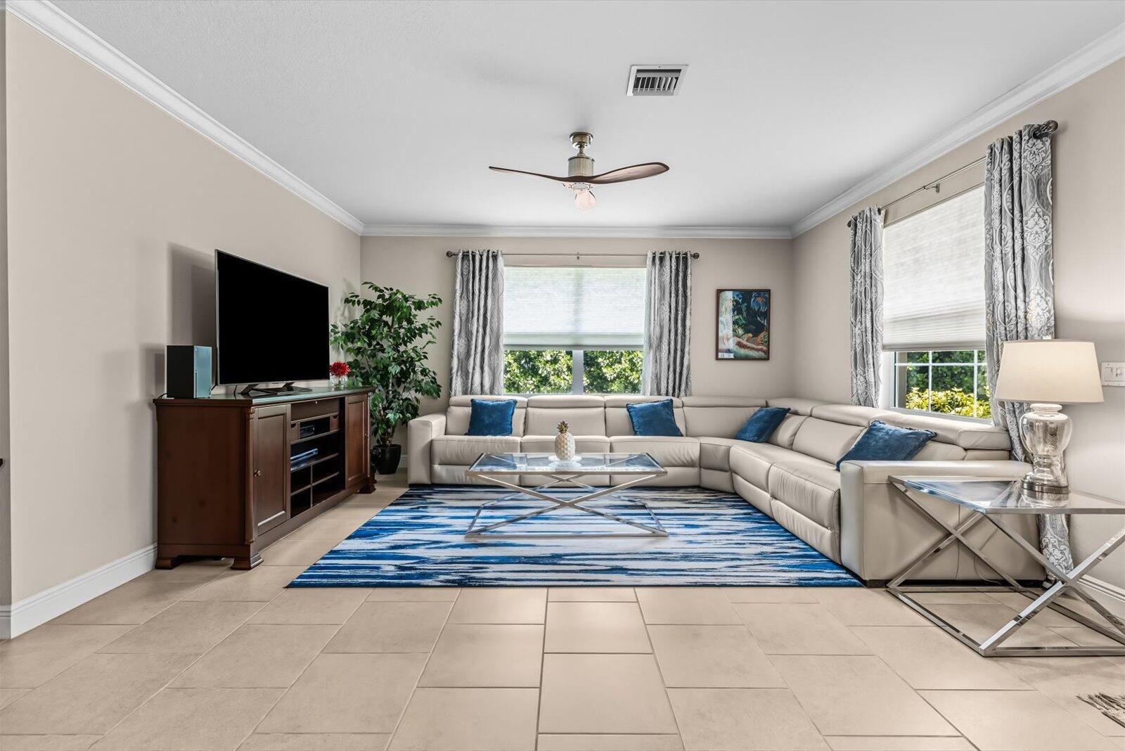 BAHIA SOUND - Residential