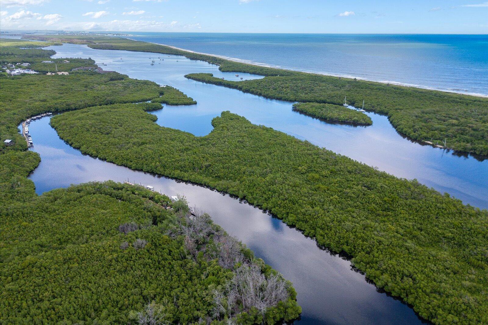 BAHIA SOUND - Residential