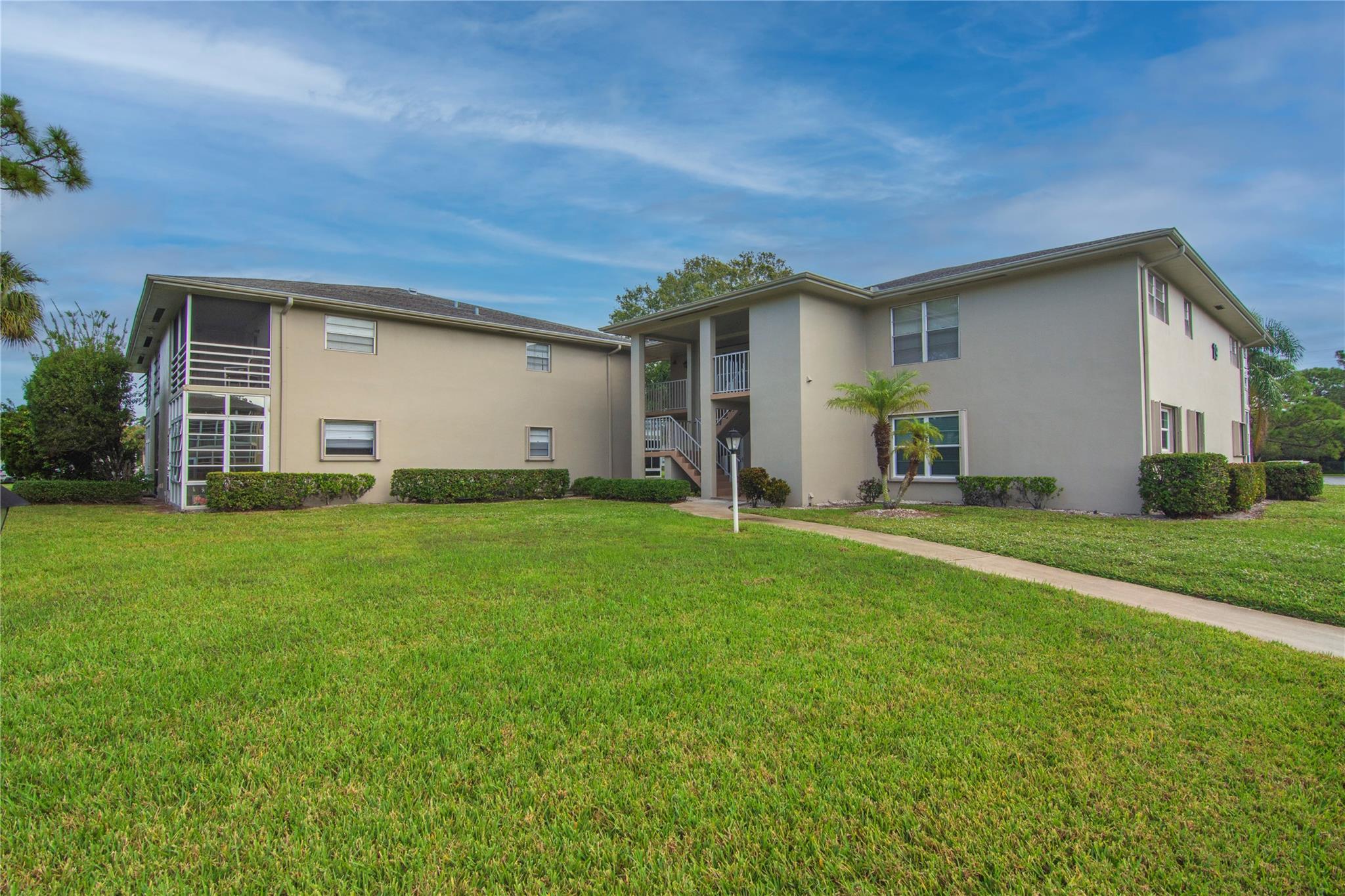 Vista St Lucie - Residential