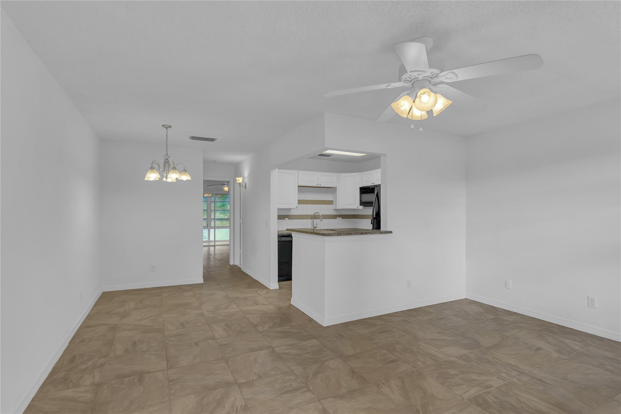 Vista St Lucie - Residential