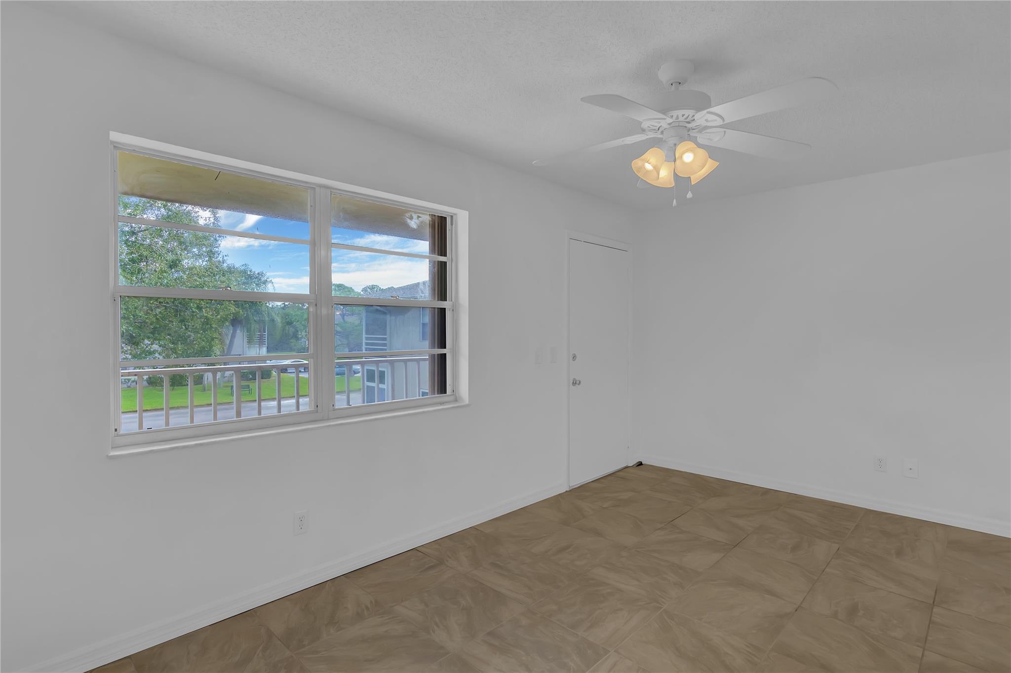 Vista St Lucie - Residential