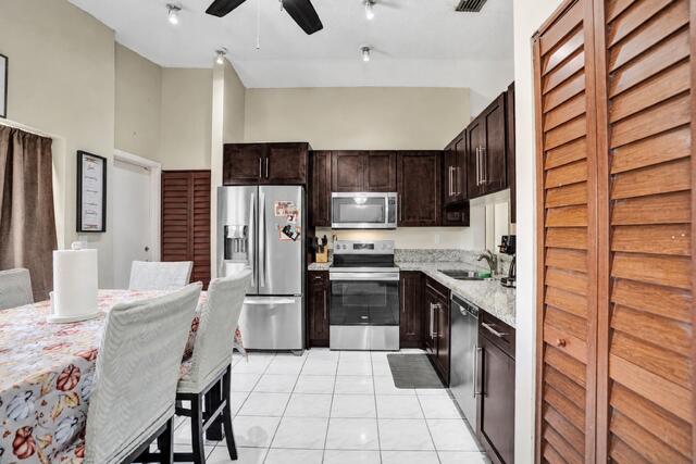 8340 SW 41st Street
