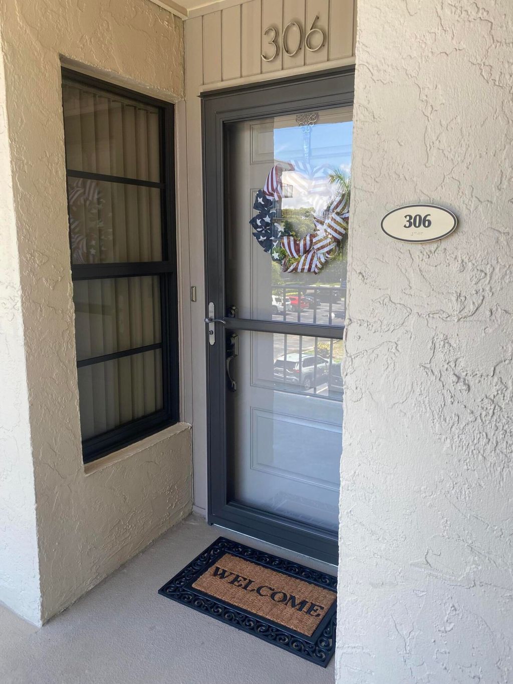 Photo of 18 Royal Palm Way #306, Boca Raton, FL 33432 (MLS # B26003996)