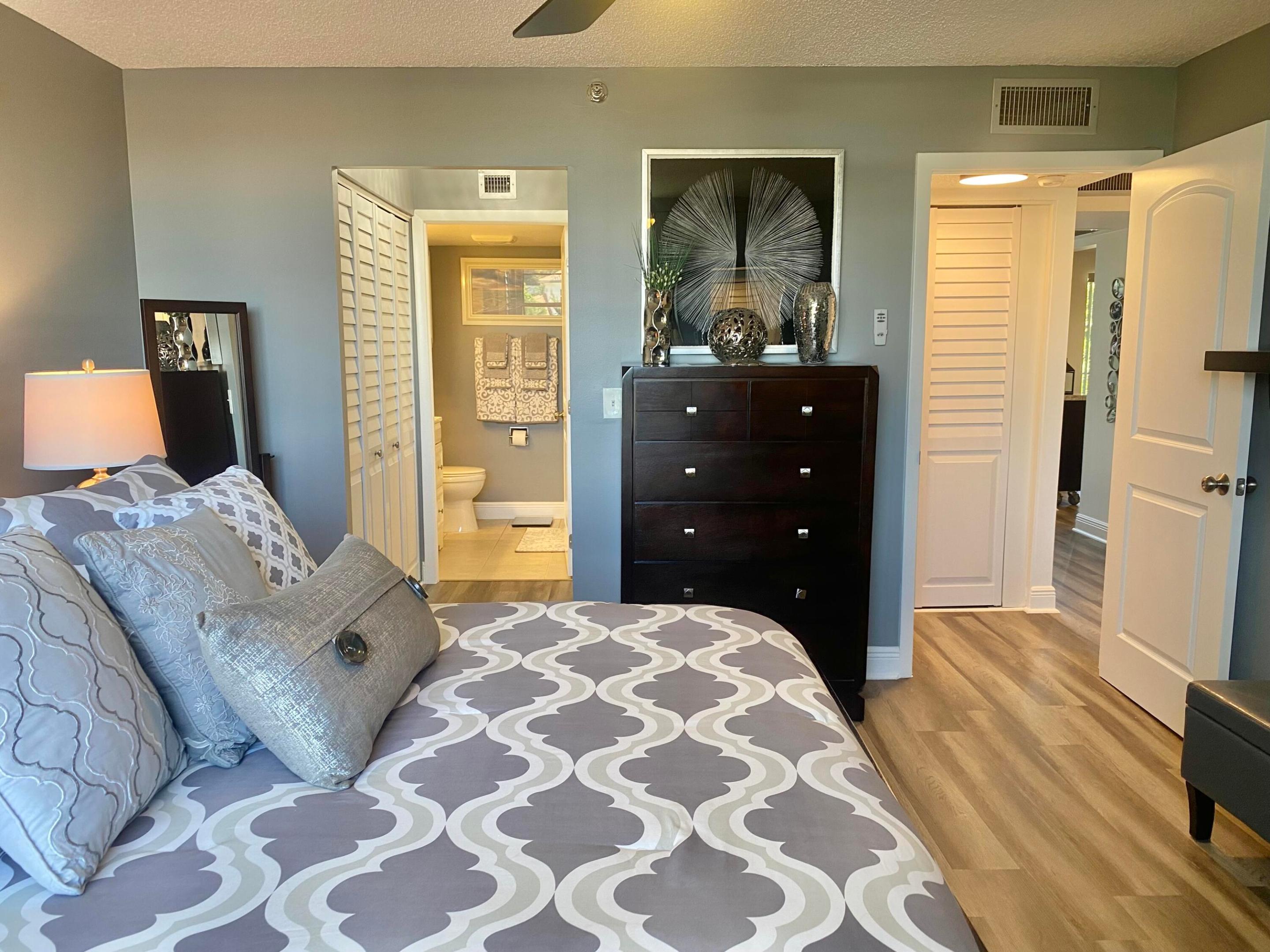 Boca Bayou - Residential Lease