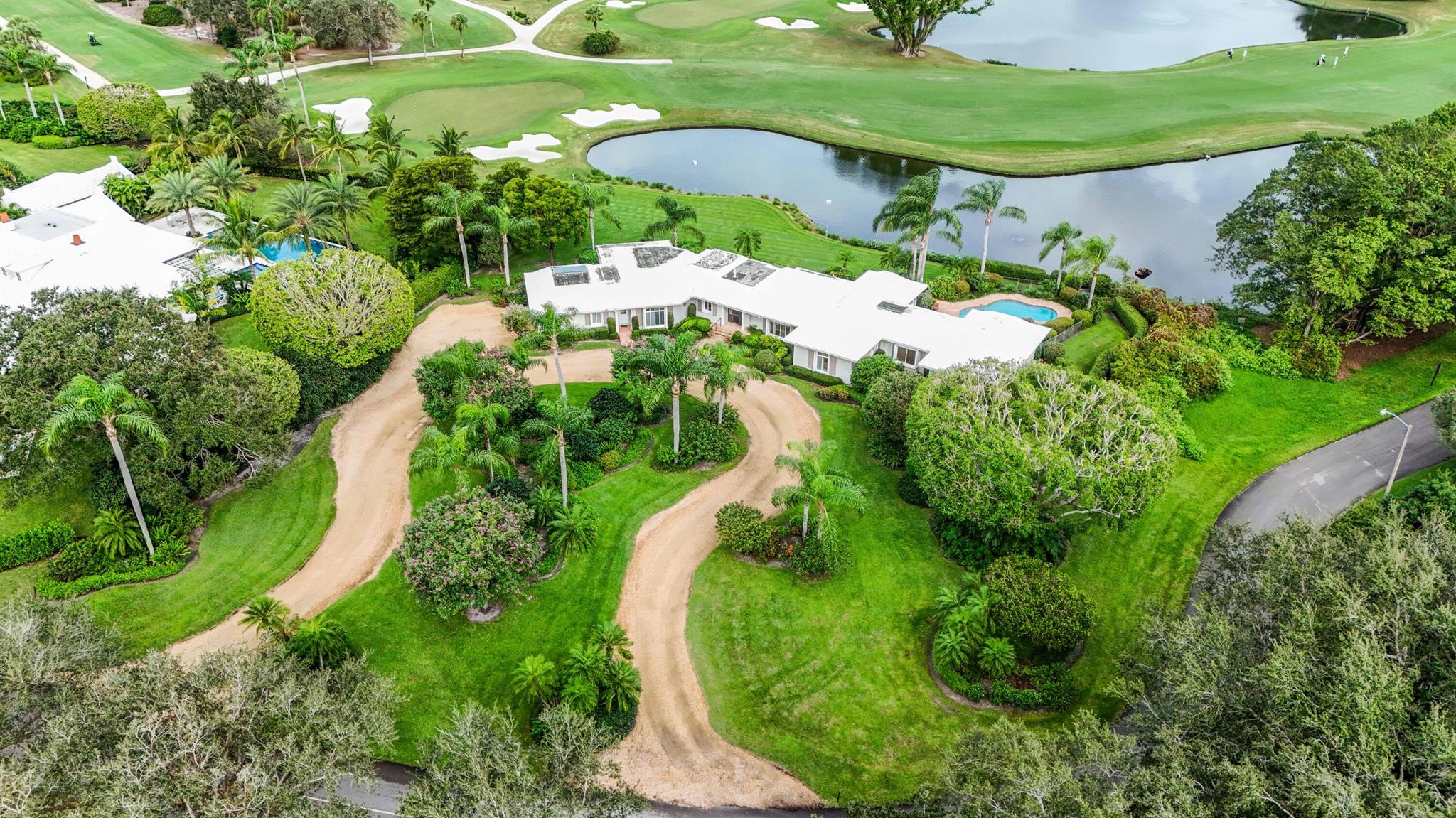 VILLAGE OF GOLF - Residential