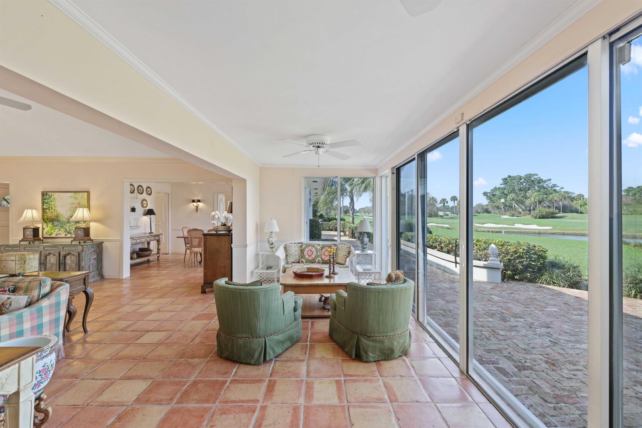 VILLAGE OF GOLF - Residential