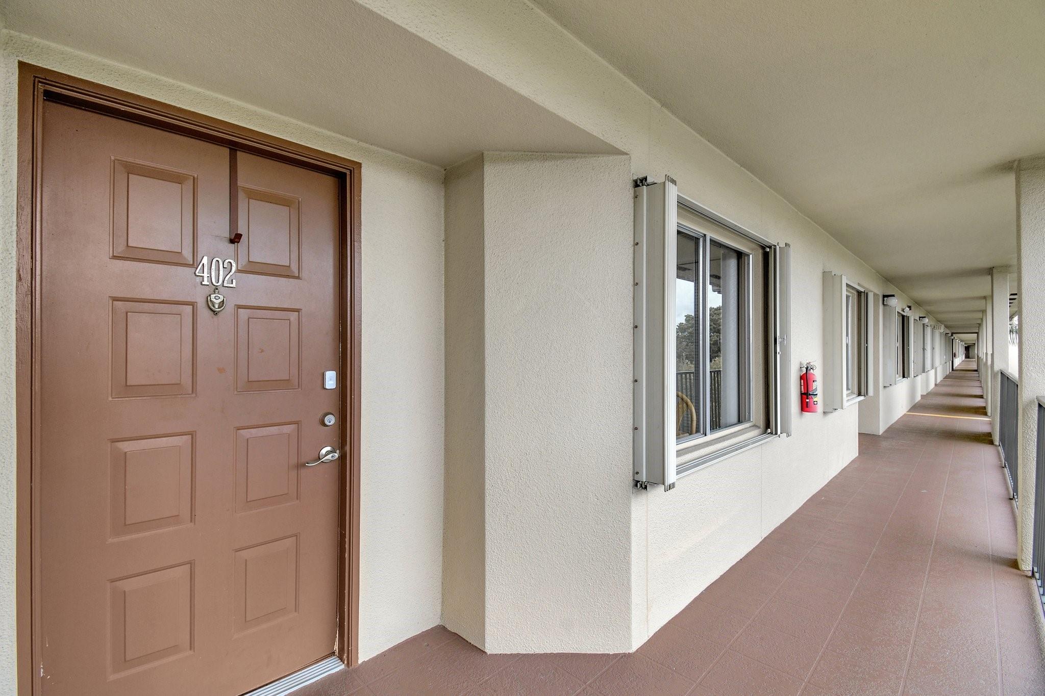 900 SW 142nd Ave 402