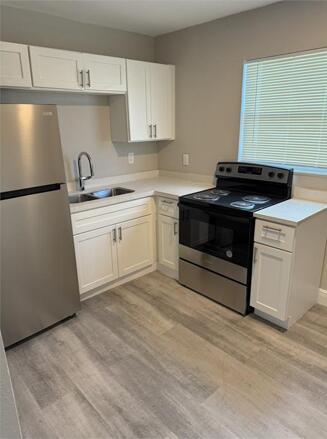 View photos, virtual tours, details... 515 N Sapodilla Avenue