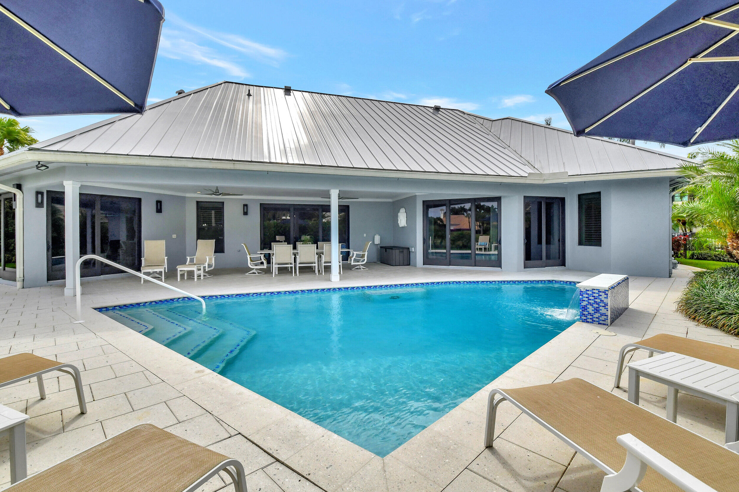 ST ANDREWS COUNTRY CLUB - Residential