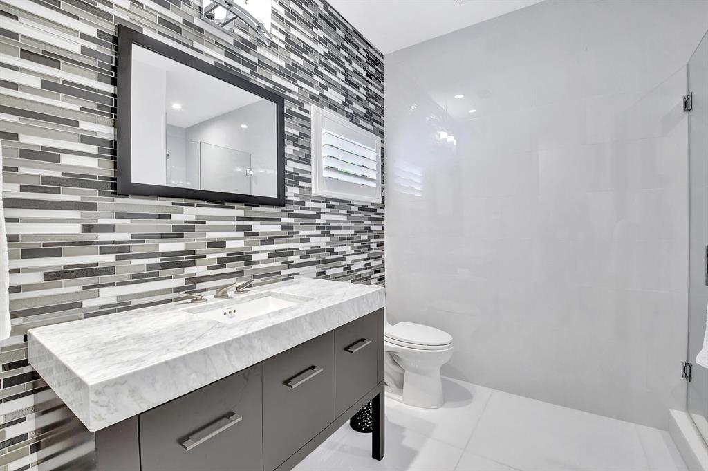 ST ANDREWS COUNTRY CLUB - Residential