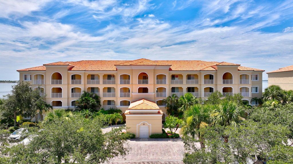 Photo of 22 Harbour Isle Drive W #105, Fort Pierce, FL 34949 (MLS # R11109841)