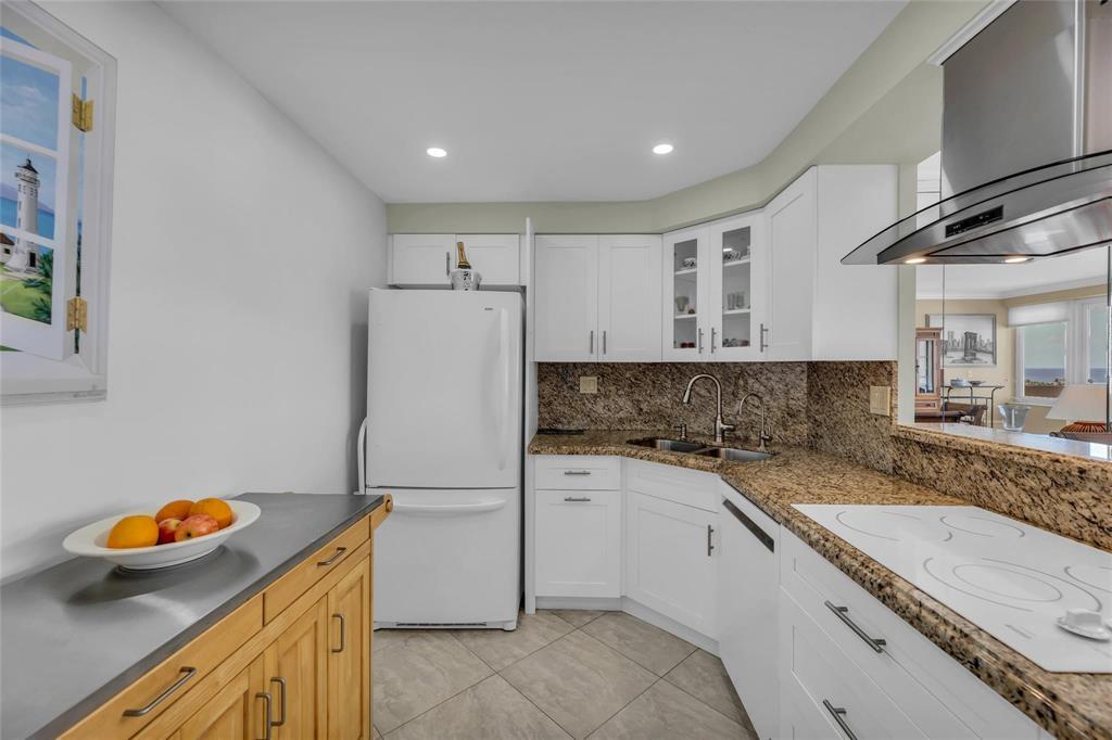 3233 NE 34TH Street 1112A