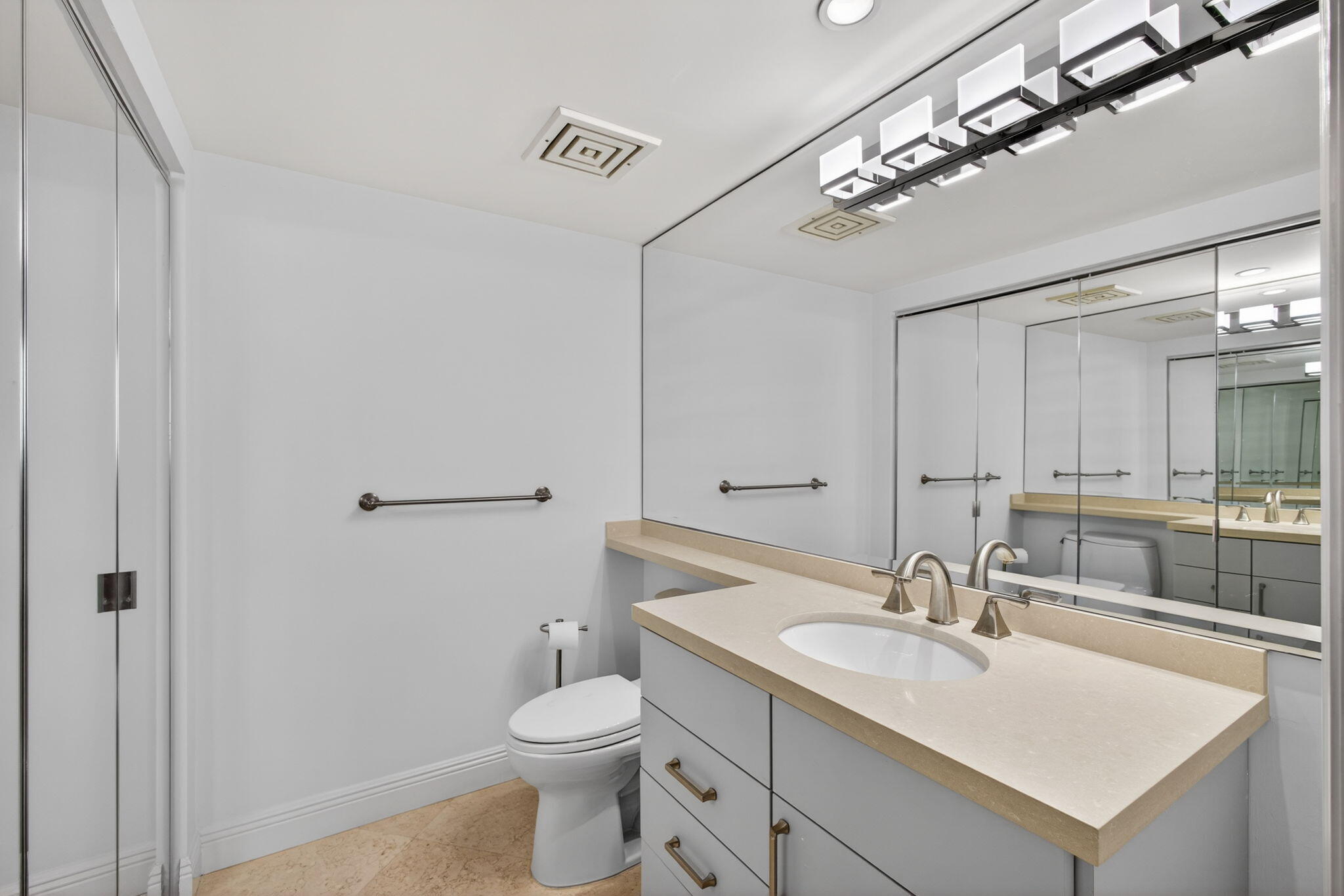 MARTINIQUE 2 CONDO - Residential