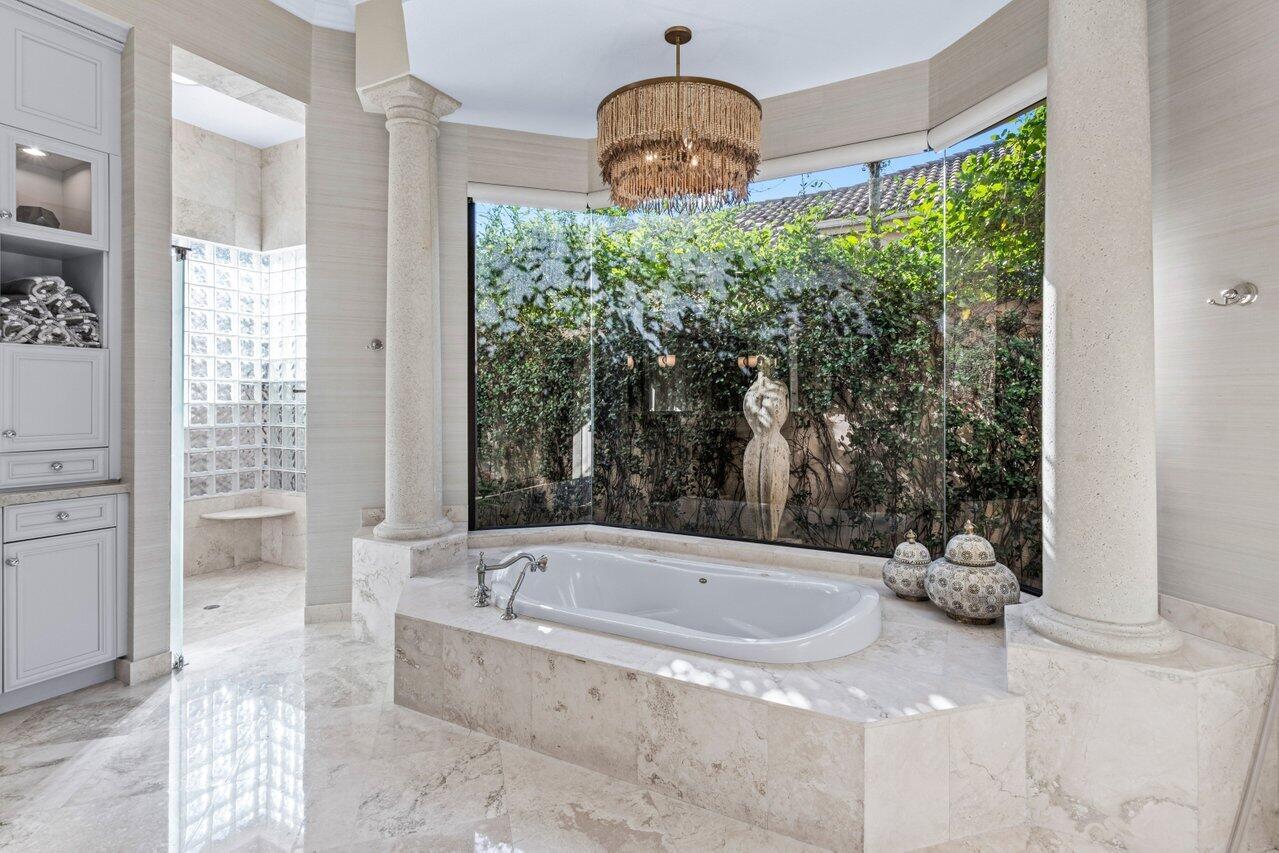 VINTAGE OAKS / POLO CLUB - Residential