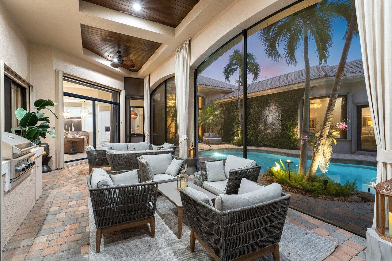 VINTAGE OAKS / POLO CLUB - Residential