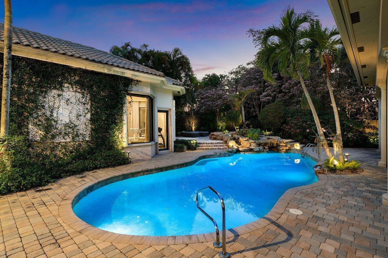 VINTAGE OAKS / POLO CLUB - Residential