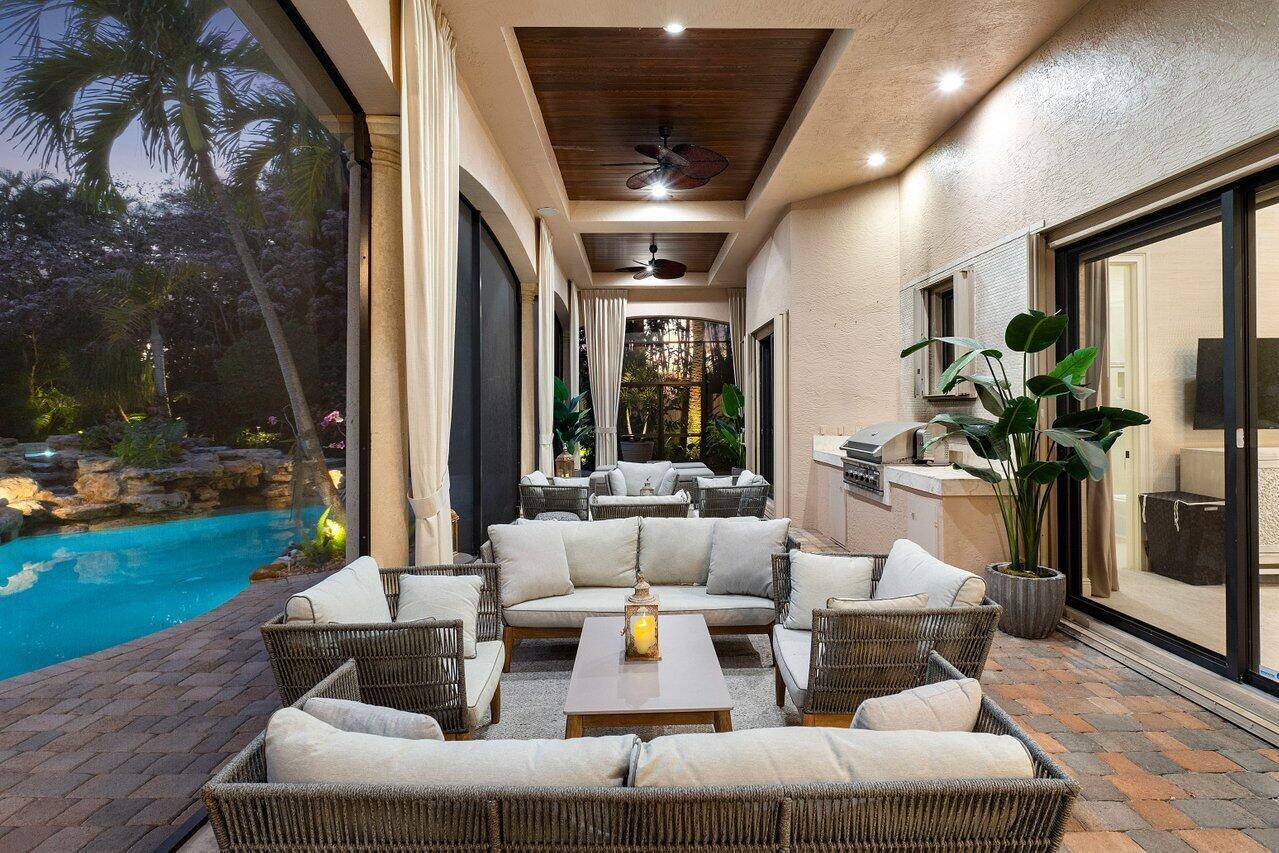 VINTAGE OAKS / POLO CLUB - Residential