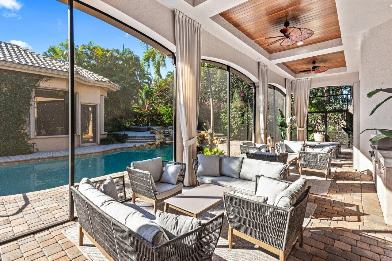 VINTAGE OAKS / POLO CLUB - Residential