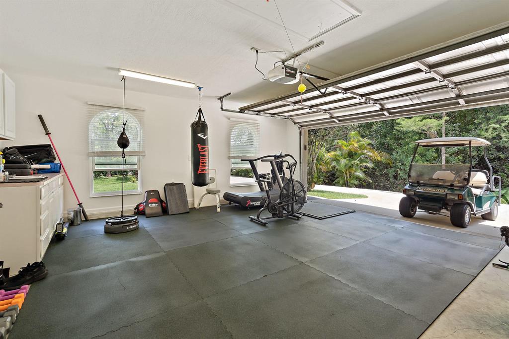 Palm Beach Country Estates - Residential