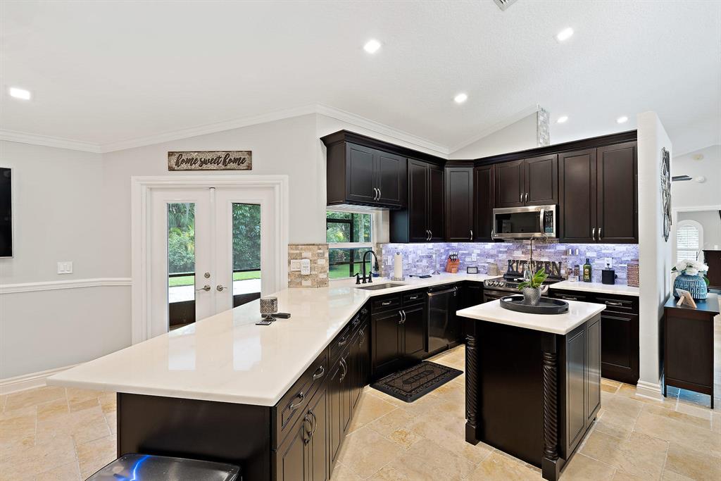 Palm Beach Country Estates - Residential